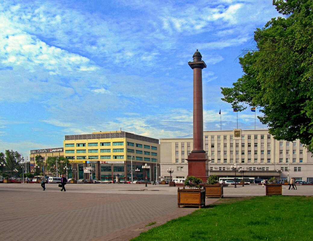 Главная площадь - Сергей Карачин