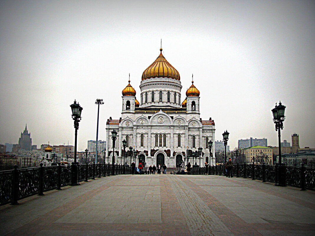 Москва. По мосту к храму. - Владимир Драгунский