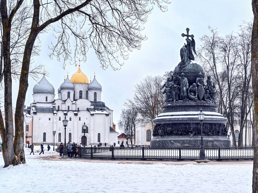 Прогулка по Новгородскому Кремлю - Aleksey Mychkov