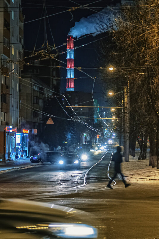 Проводов  беззвучный гул ... - Сергей Шатохин 