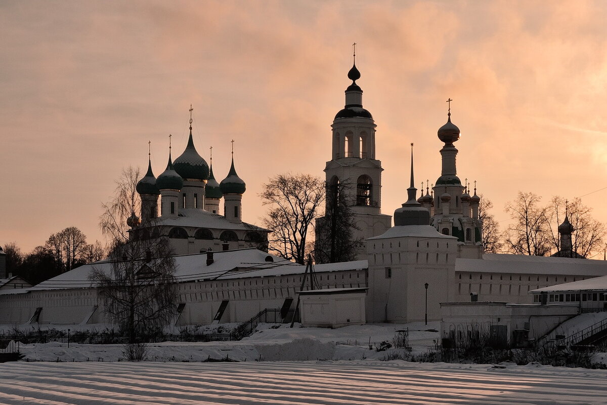 Толгский монастырь, в рассветный час - Николай Белавин