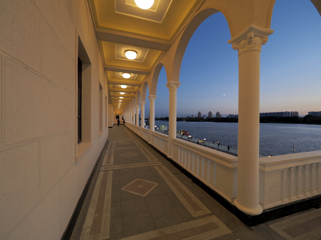 Архитектура Северного речного вокзала в Москве - Евгений Седов
