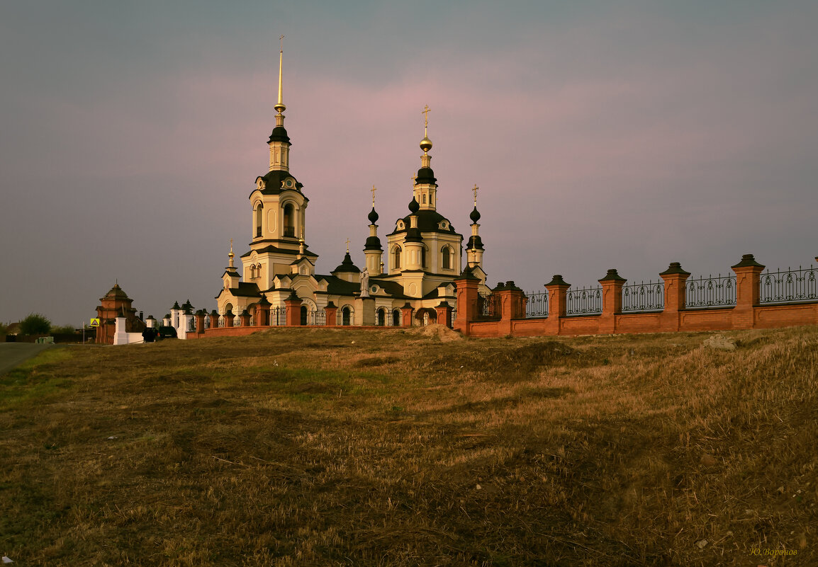 Сельский храм - Юрий Воронов