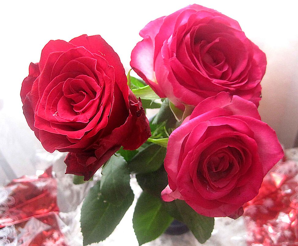Букет роз к празднику - Елена Семигина
