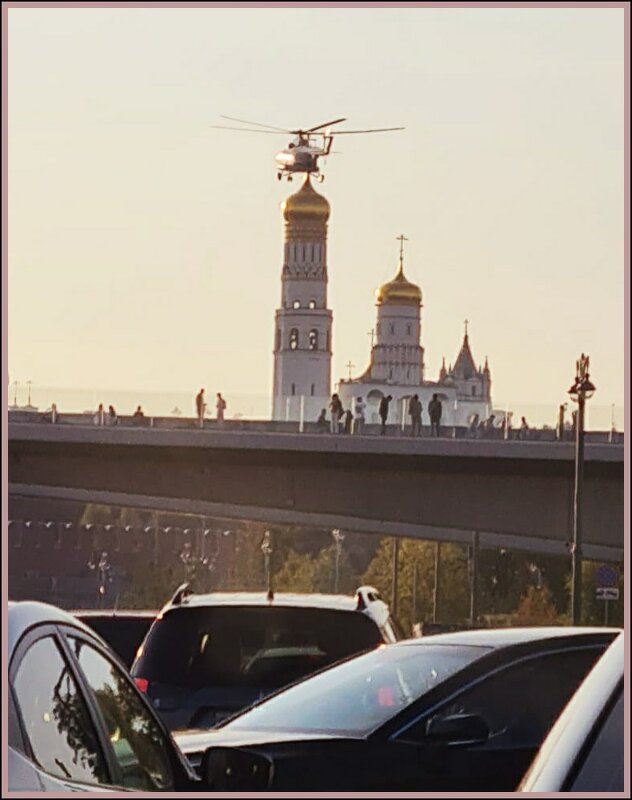 Вертолётам пробки не страшны... ): - Лариса Масалкова