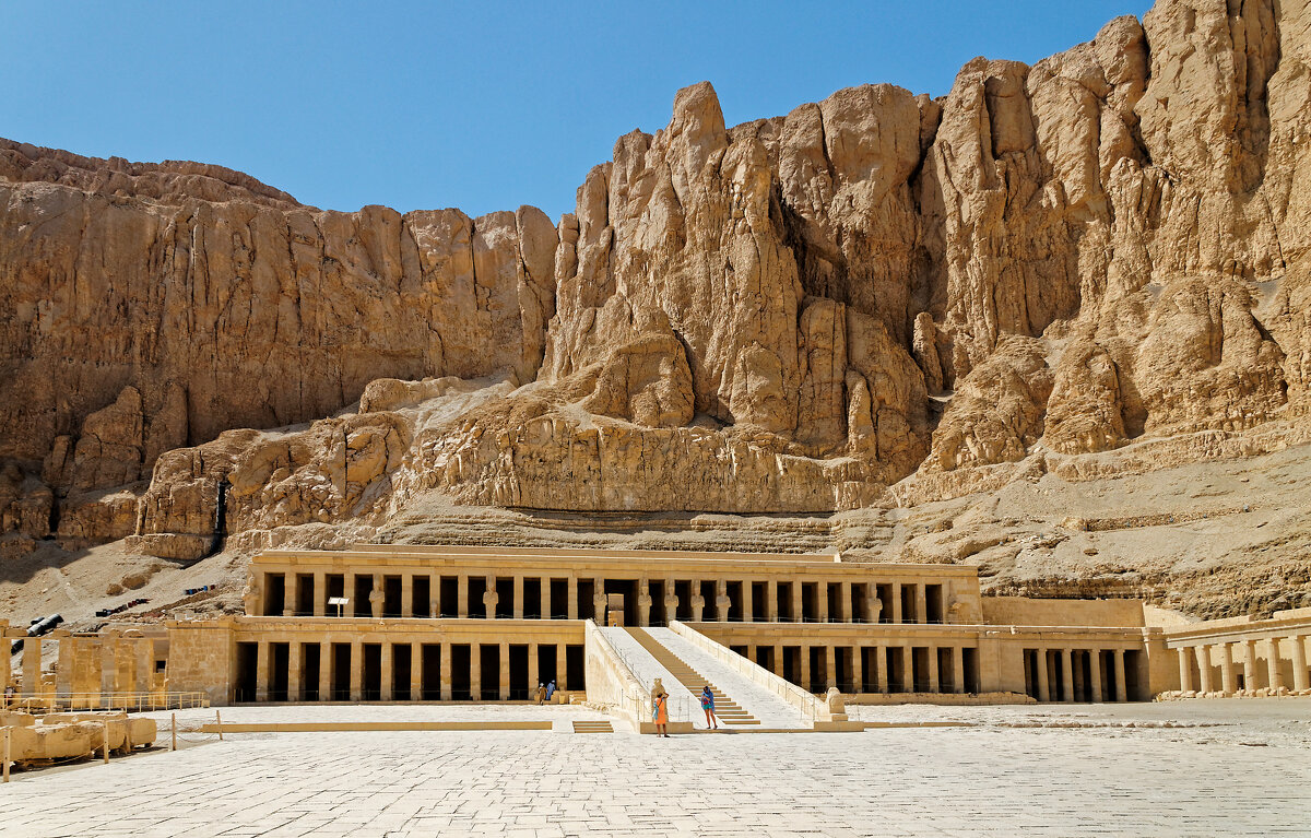 Заупокойный храм Хатшепсут в Дейр-эль-Бахри - Виктор Pp-off