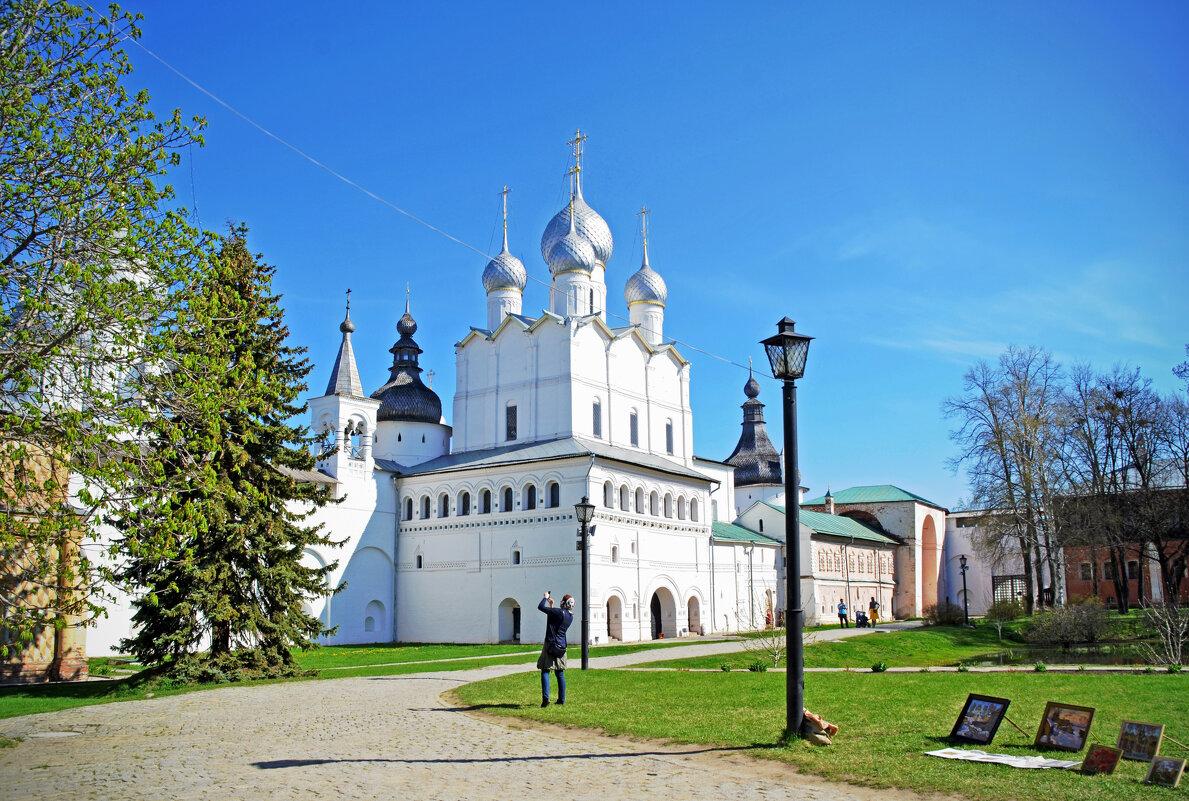 В Ростовском Кремле - Нина Синица