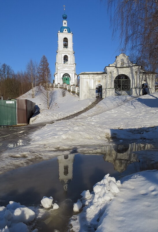 Самый теплый день нынешнего марта, вчера в селе Толгоболь(Песочное), на окраине Ярославля - Николай Белавин