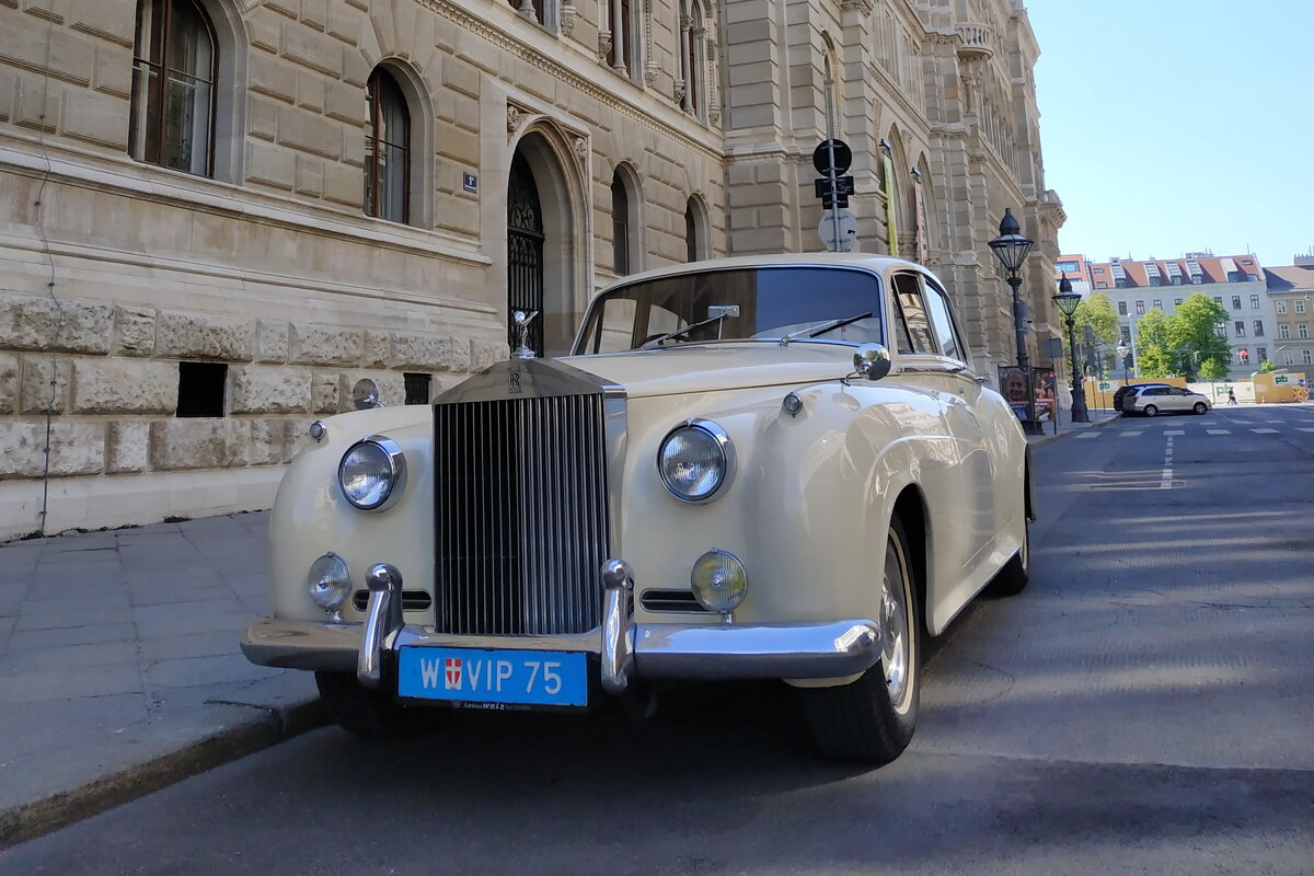 Rolls-Royce Silver Cloud - Григорий 