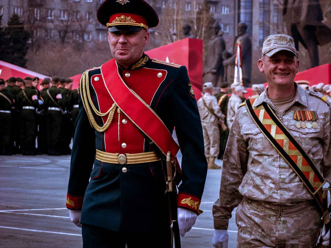 Репетиция парада Победы. Новосибирск, 7 мая - Елена Берсенёва