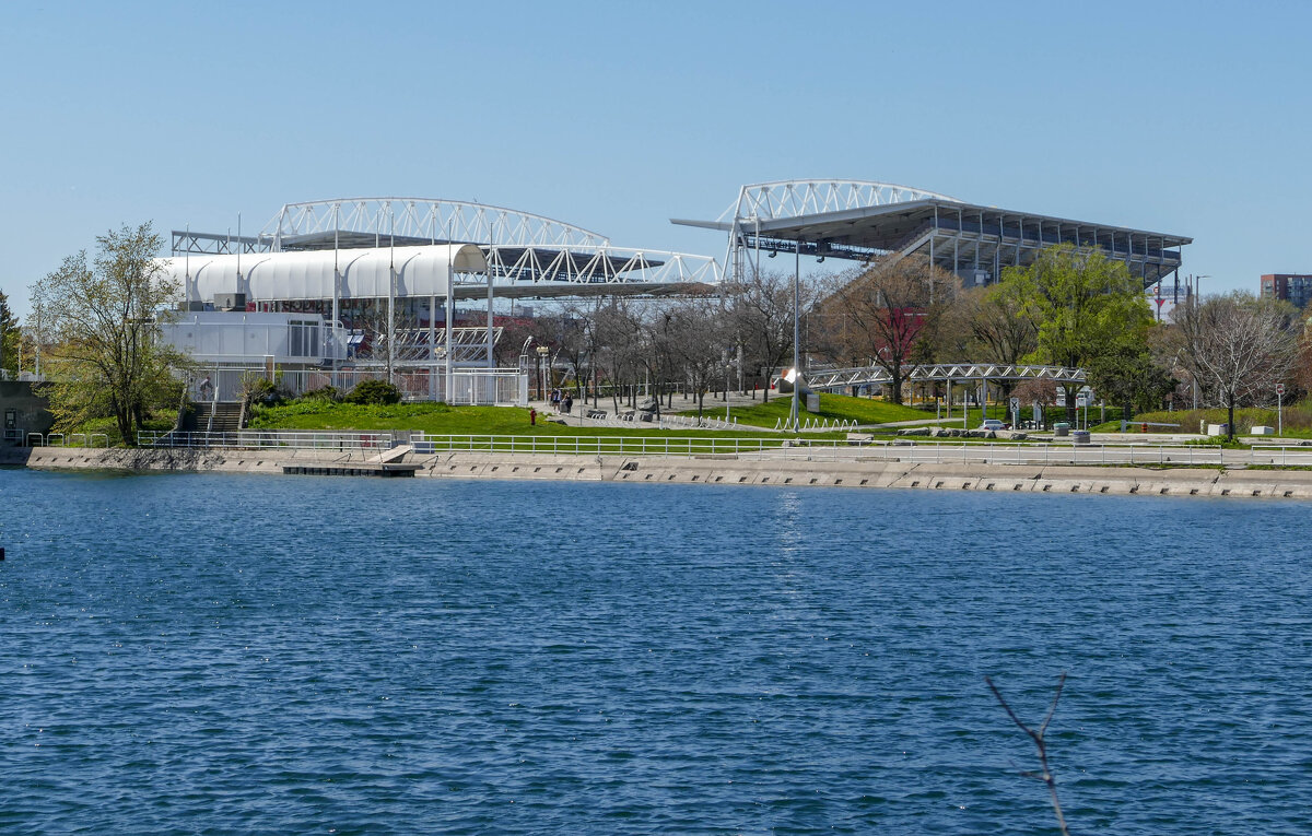 Стадион BMO Field, Торонто. Вид со стороны острова - Юрий Поляков