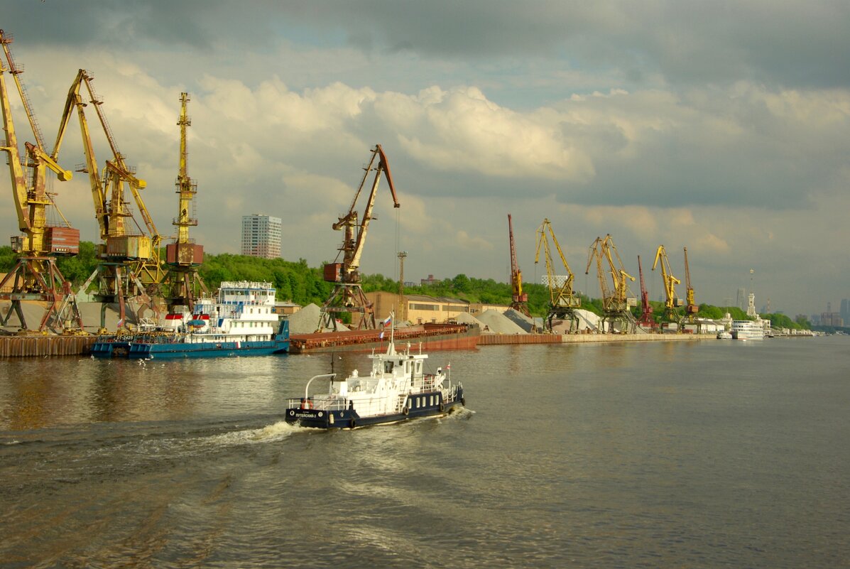Северный речной порт - Сергей Моченов