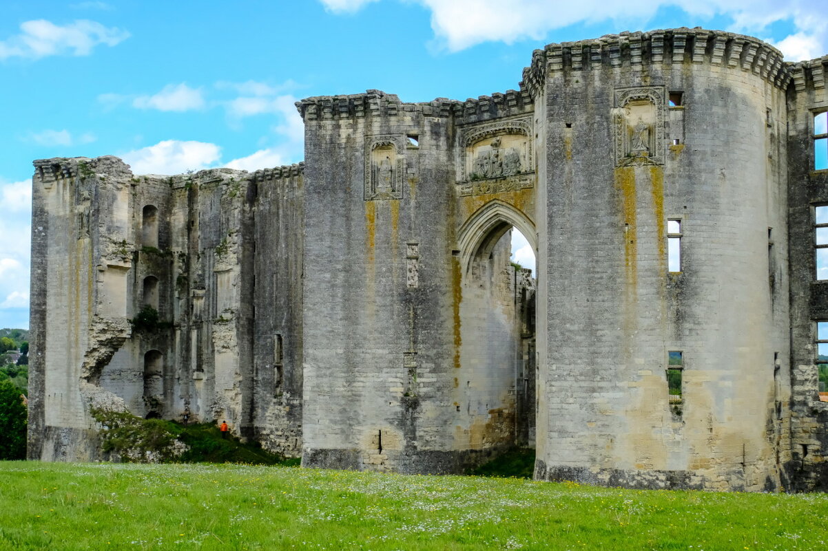 маштаб замка Ла Ферте Милон XIV век - Георгий А