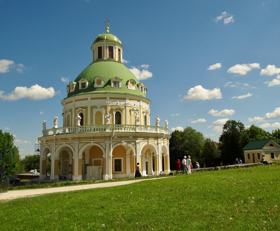 Церковь Рождества Пресвятой Богородицы - Валентина. .