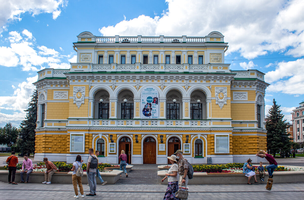 Театр драмы - Boris Zhukovskiy