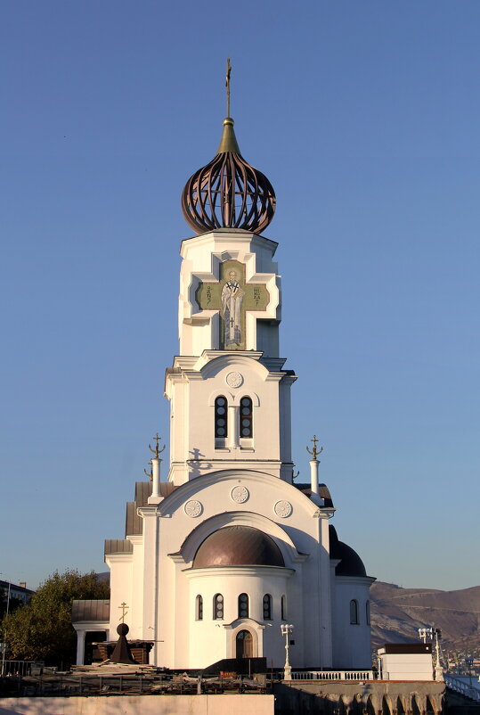 Храм-маяк на закате - Vlad Сергиевич