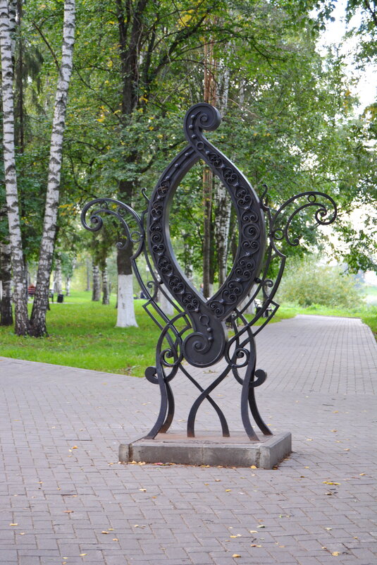 Памятник букве О в Вологде - Ольга Попова (popova/j2011)
