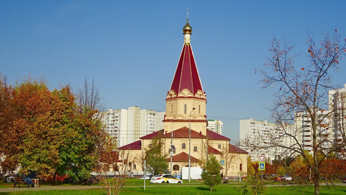 Храм Усекнове́ния главы́ Иоа́нна Предте́чи в Брате́ево - Сергей Антонов