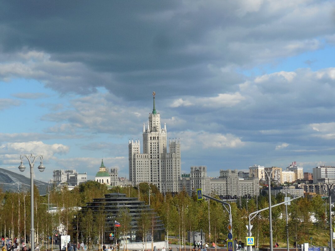 Высотка Москвы - Надежда 