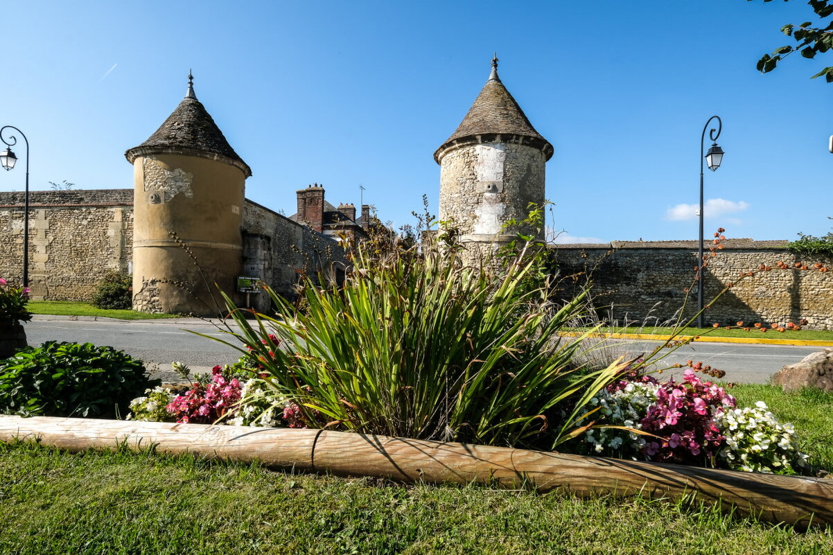Башни замка Курсель-ле-Жизор 1089 г. - Георгий А