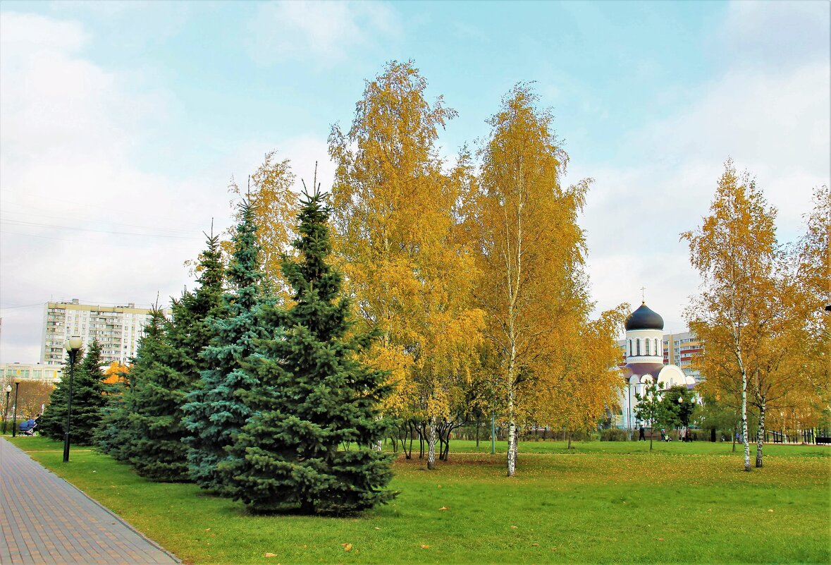 ДИВНАЯ ПОРА В ГОРОДЕ - Валентина 