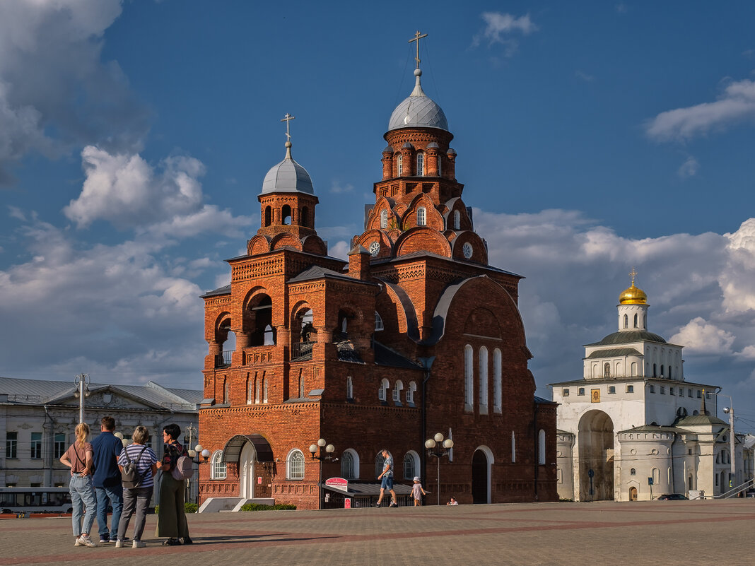 Один день в городе. Владимир. 1 - Сергей Шатохин 