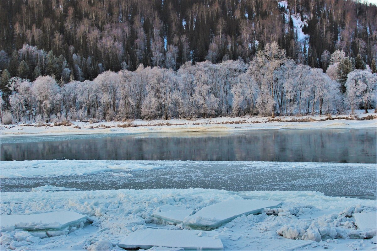Замерзающая река - Сергей Чиняев 