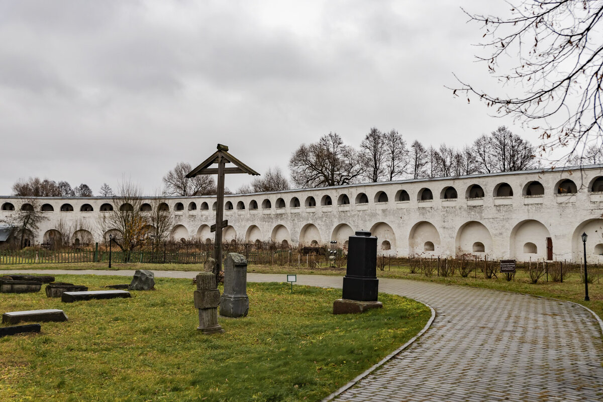 Иосифо-Волоцкий монастырь - Александр 