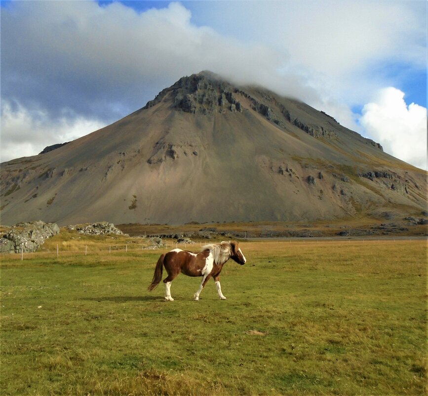 Исландский пейзаж - Игорь Матвеев 
