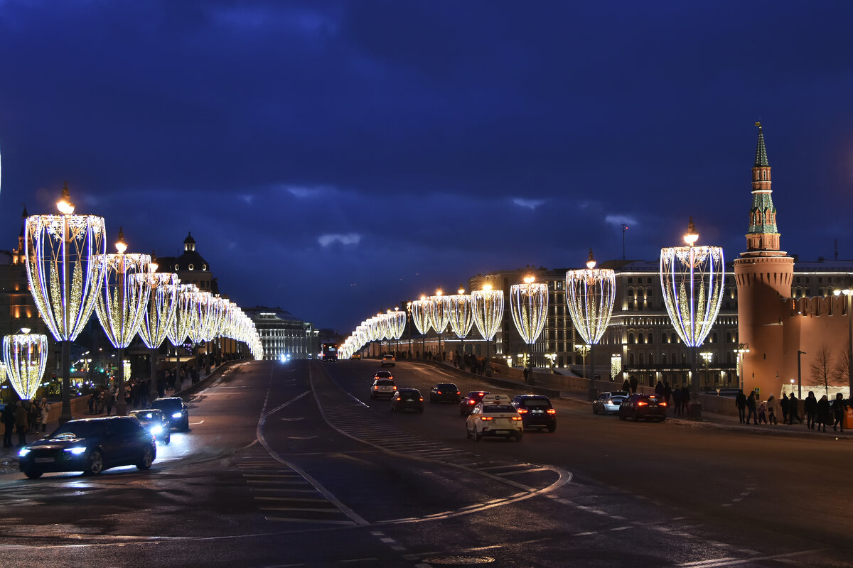 Москва. Большой Москворецкий мост в праздничном  убранстве... - Наташа *****