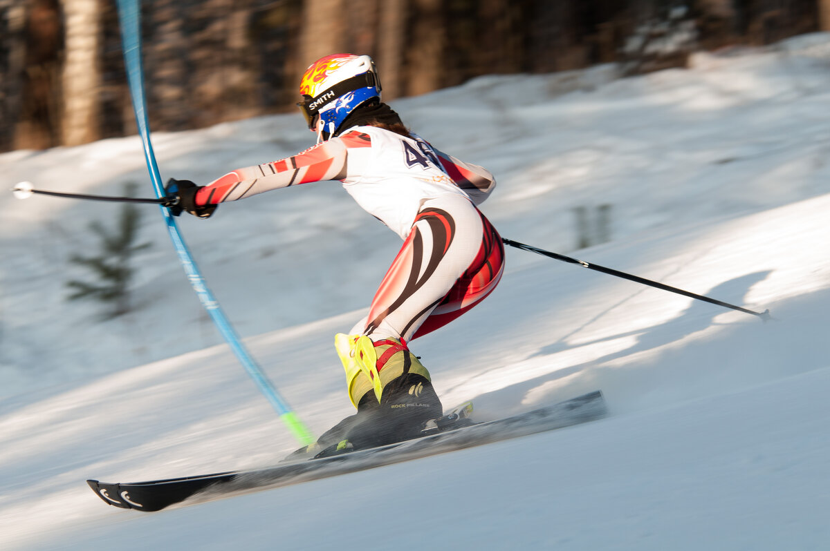 Соревнования по горным лыжам - Вадим Басов