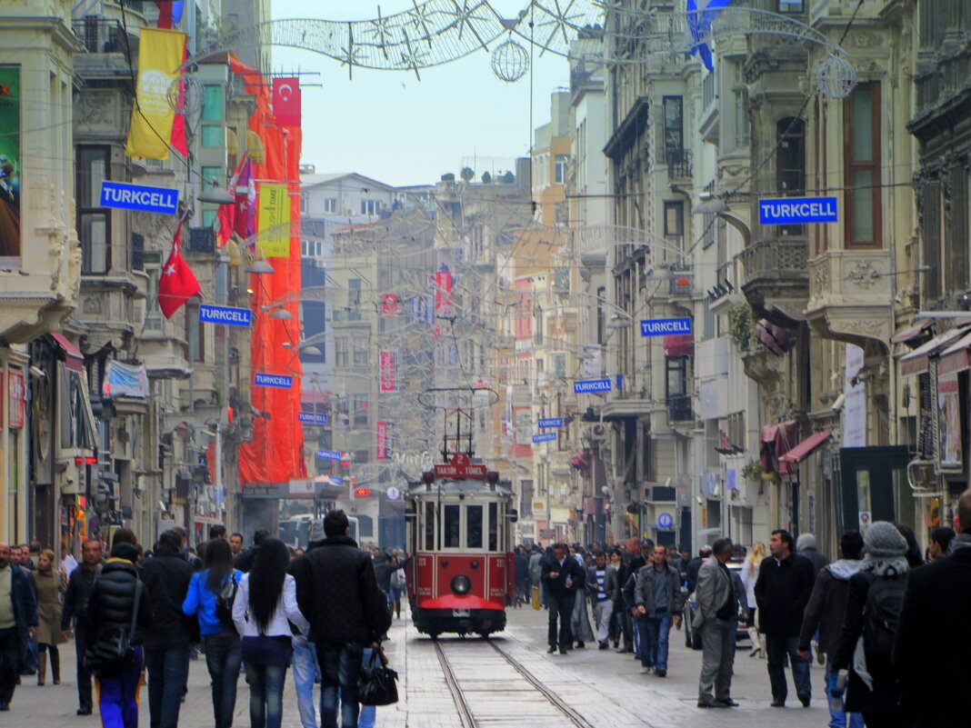 Пешеходная улица Истикляль – «стамбульский Арбат». Стамбул - ИРЭН@ .