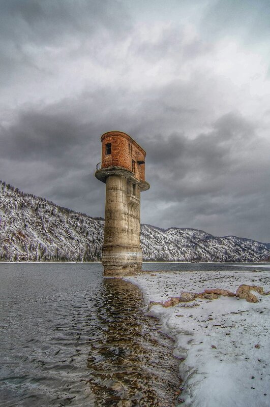 Старая водонапорная башня - Вадим Басов