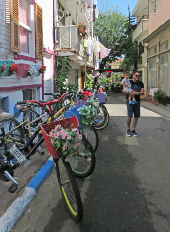 Парковка велосипедов на Принцевых островах - ИРЭН@ .