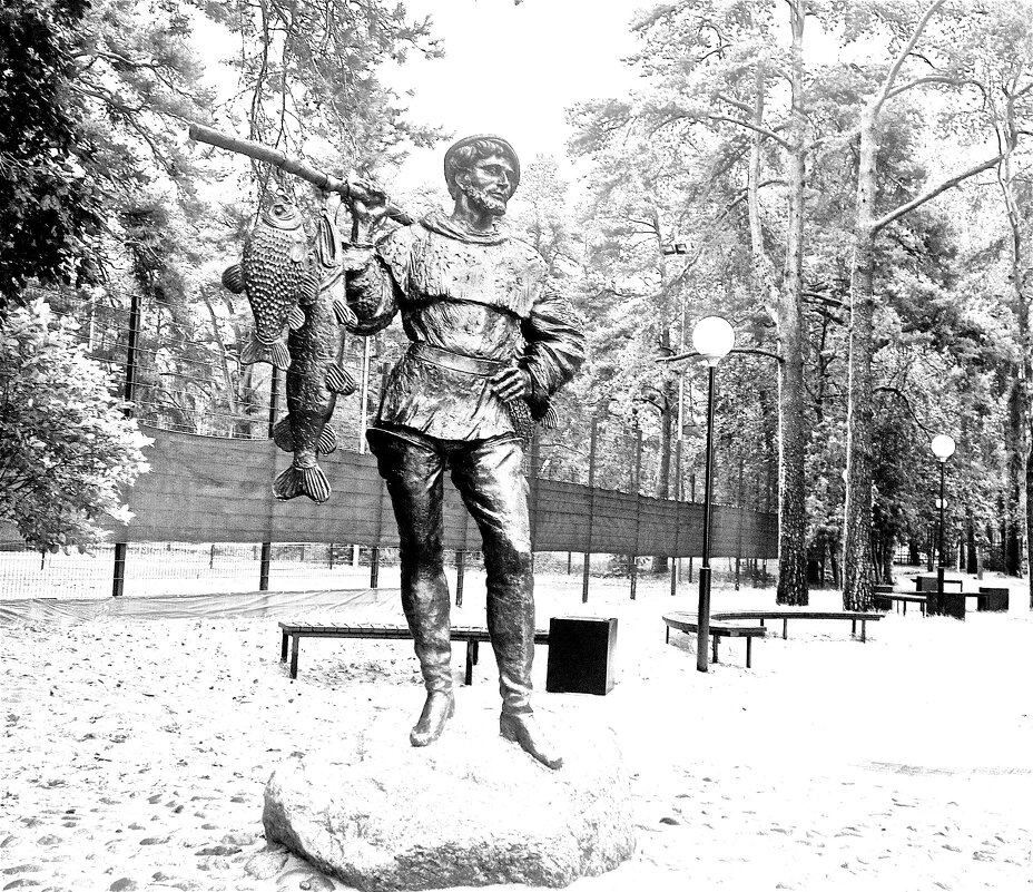 памятник рыбаку в Зеленогорске - Елена 