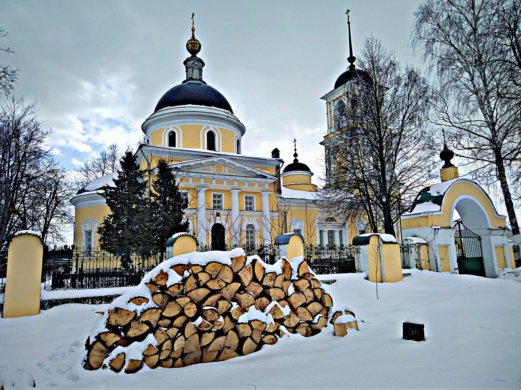 Храм Покрова Пресвятой Богородицы в селе Воскресенское - Любовь 