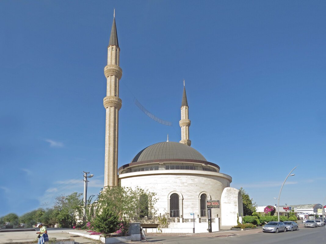 Мечеть в Кемере - ИРЭН@ .