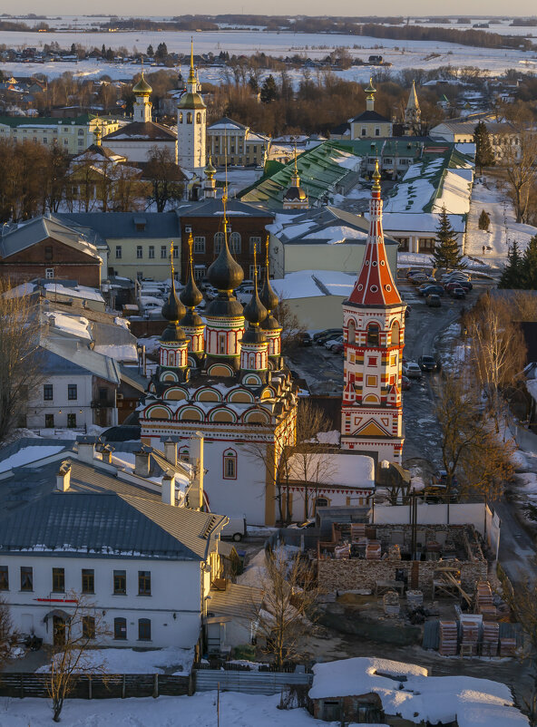 Лазоревская церковь и церковь Антипия (Антипиевская церковь) в Суздале - Сергей Цветков