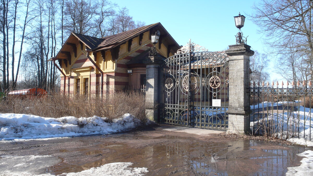 Петергоф.В парке Александрия - Таэлюр 