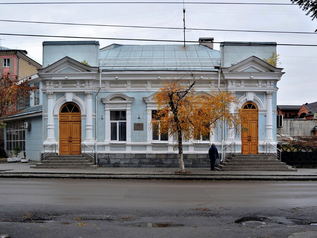 Ростов-на-Дону. Дом юриста Н. Степаносьяна. - Пётр Чернега