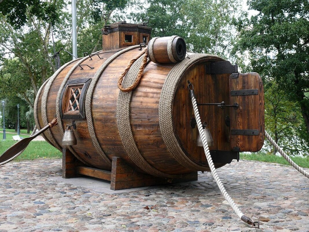 Подводная лодка, построенная три века назад русским самоучкой при поддержке Петра I - Стальбаум Юрий 