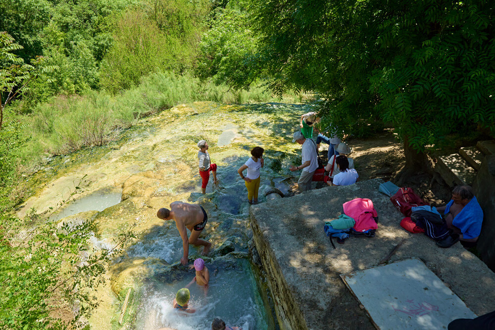 Радоновые Минеральные воды характерны для