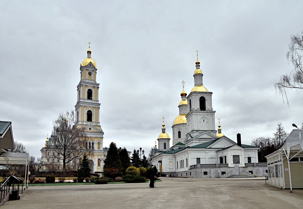 *** - Дмитрий Лупандин