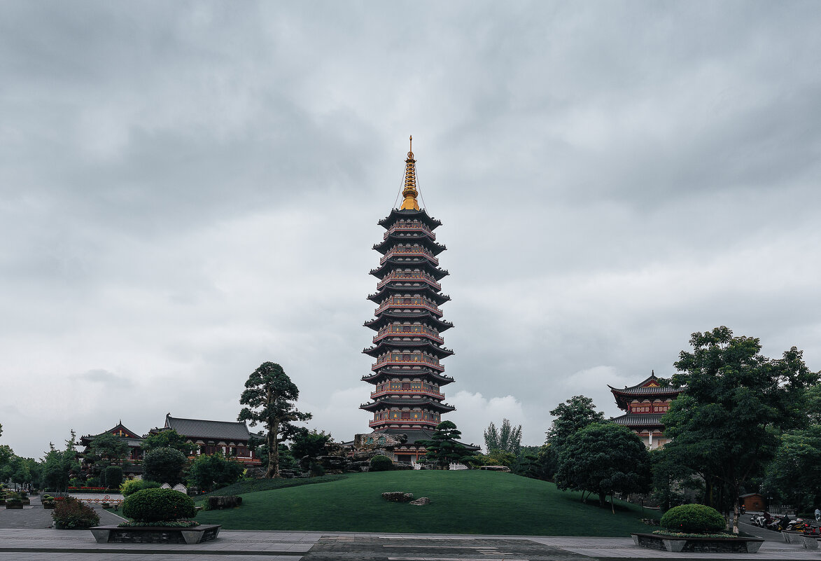 Пагода в г. Цзиньхуа, Китай - Дмитрий 