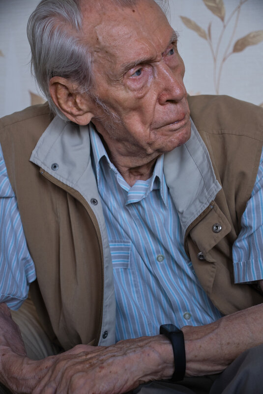 95 лет - Artur Pauris