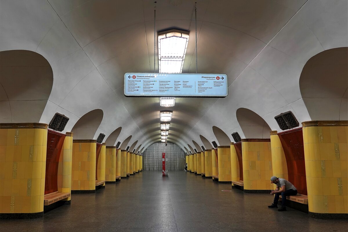 Станция метро "Рижская" - Татьяна Помогалова