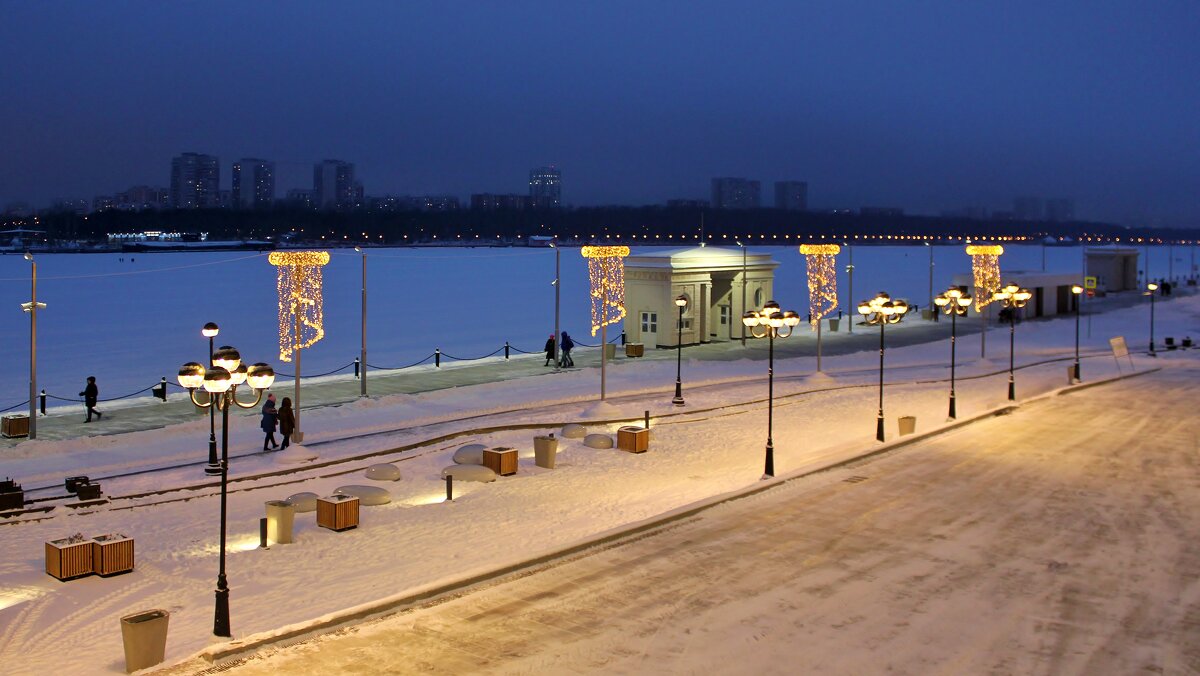 Спит зимой Речной вокзал - Владимир Соколов (svladmir)