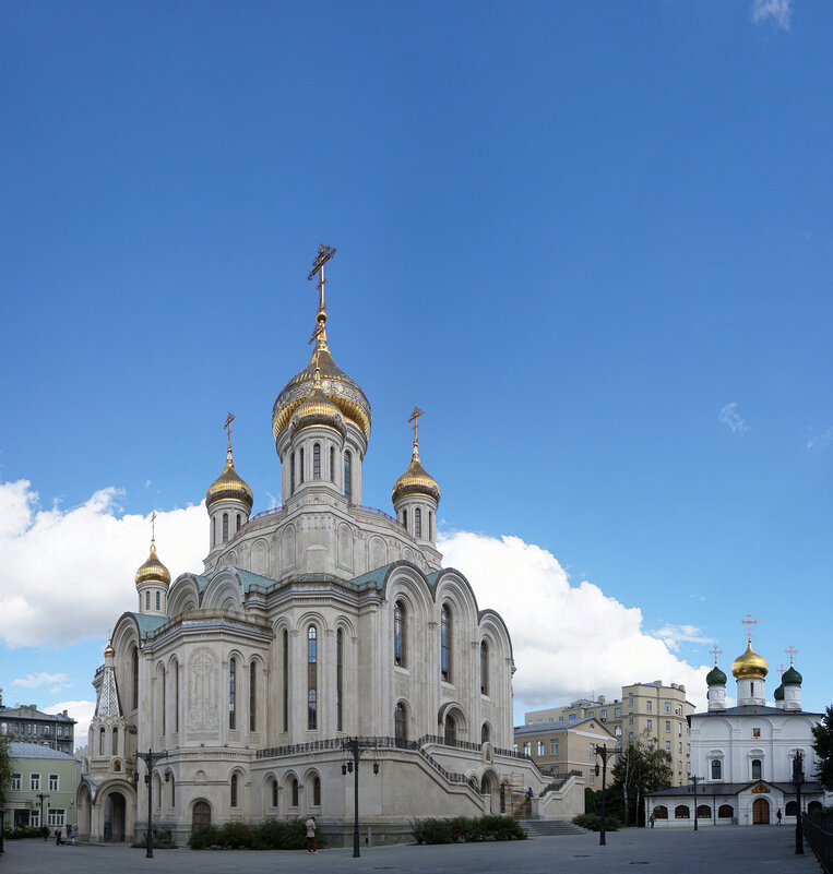 В Сретенском монастыре - Роман Шаров