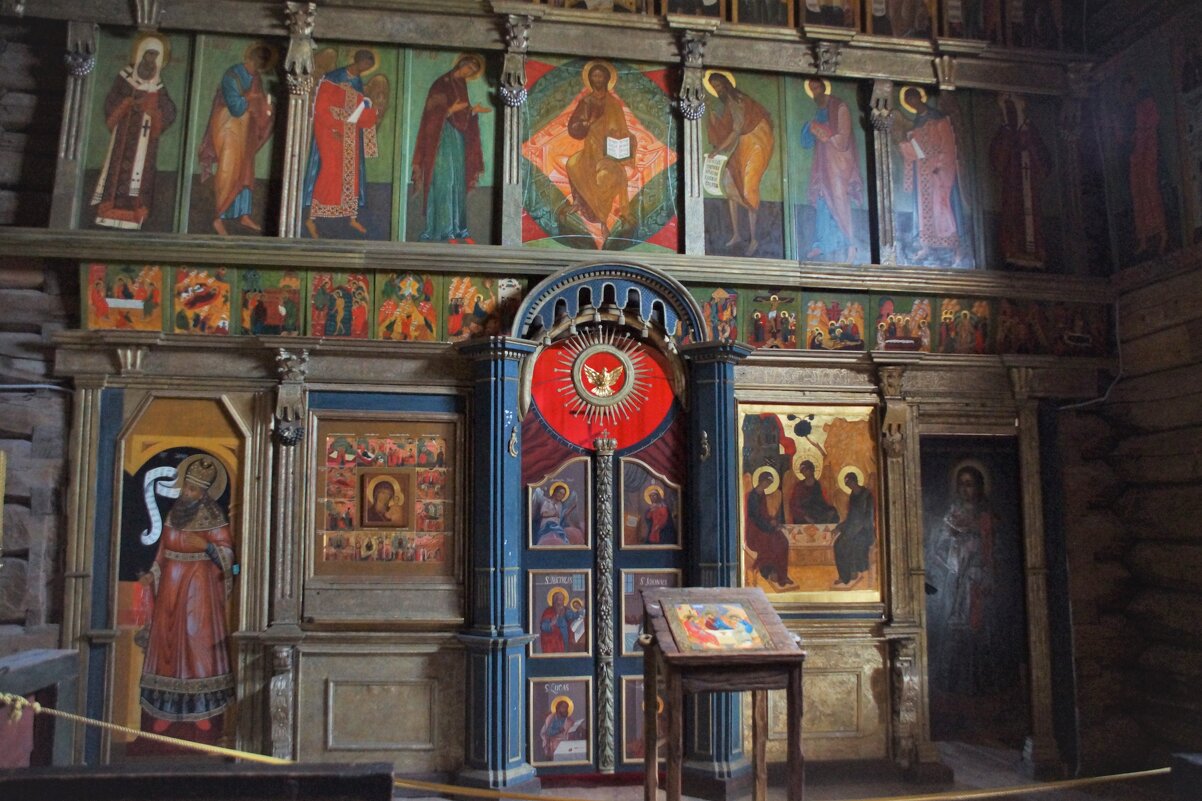 Иконостас Троицкой церкви в Свияжске. - Наталья Т