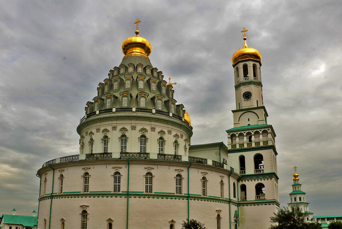 Ново-Иерусалимский монастырь, колокольня и ротонда - Светлана 